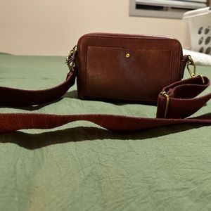 Madewell- The Transport Camera Bag